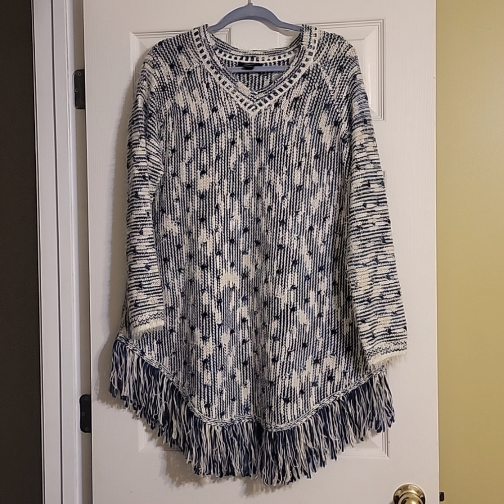 Zoria Blue and White Fringed Tunic Sweater  Sz L
